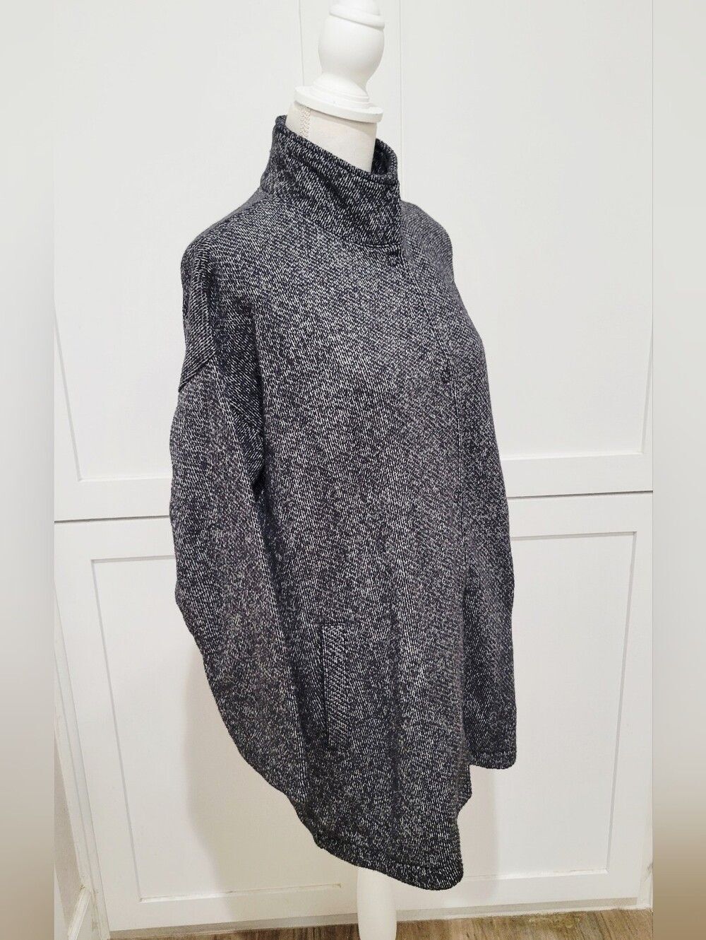 Eileen Fisher Charcoal High-Neck Knit Sweater Jacket Lightweight | Size S/P - Picture 3 of 8
